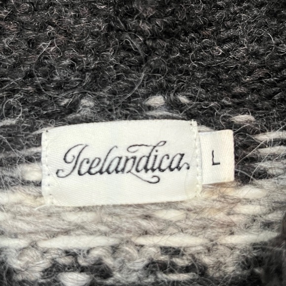 Icelandic wool Lopapeysa hooded cardigan sweater with snaps - size large / EUC - Picture 4 of 8